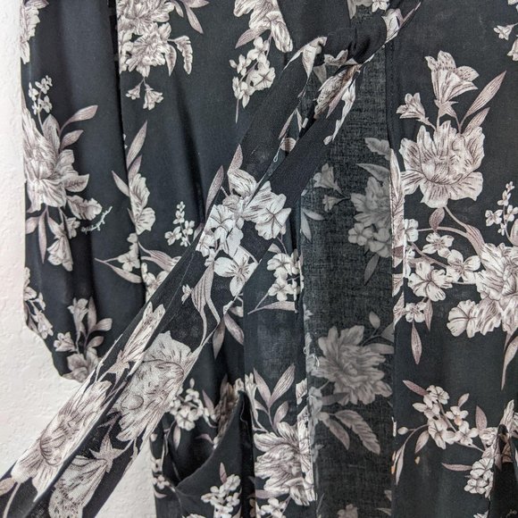 Spiritual Gangster Maya Floral Kimono Robe OS - Picture 11 of 12